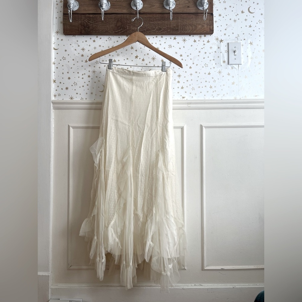 Cream Tulle-Covered, Cotton-Lined Country Skirt
